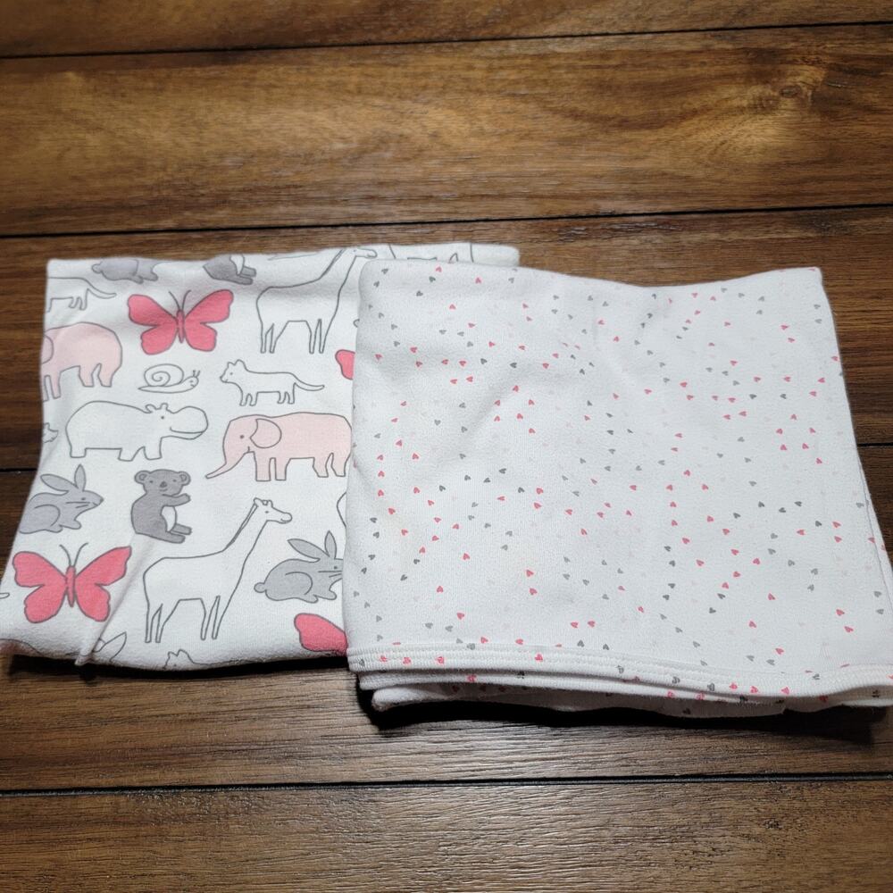 Set of 2 Carter's Receiving Blankets: Animals & Tiny Hearts - 31" X 37"